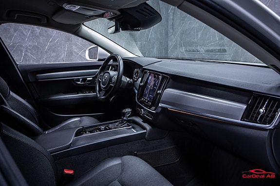 Volvo V90 15 of 29