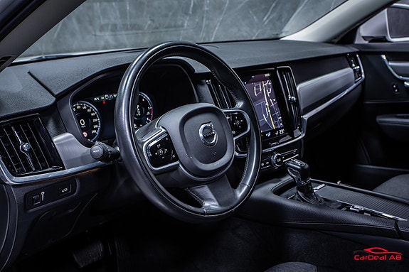 Volvo V90 13 of 29