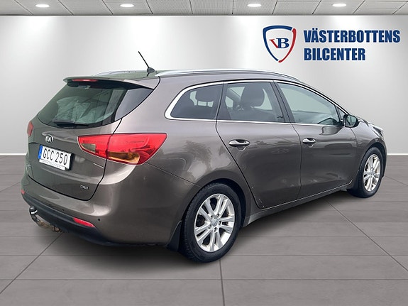 Kia Ceed 3 of 10