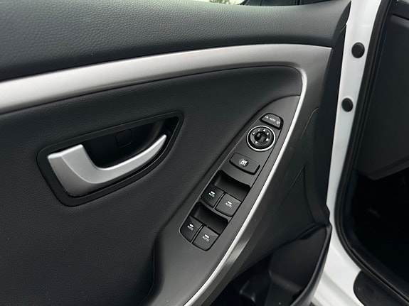Hyundai i30 19 of 23