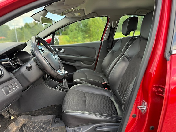 Renault Clio 8 of 9