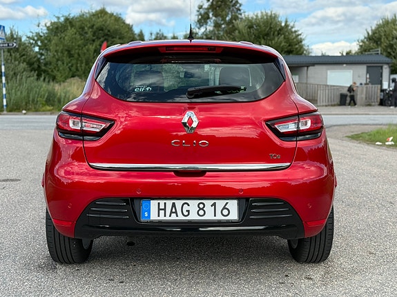 Renault Clio 4 of 9