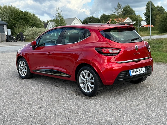 Renault Clio 3 of 9