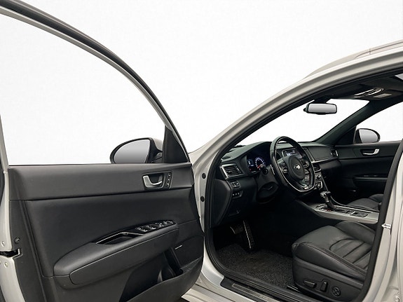 Kia Optima 10 of 30