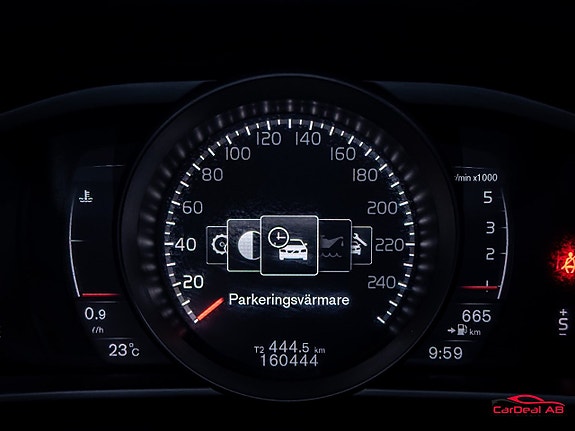 Volvo V40 20 of 26