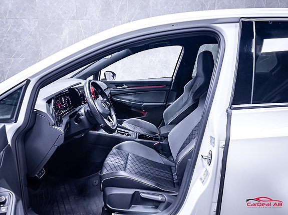 Volkswagen Golf I 10 of 29