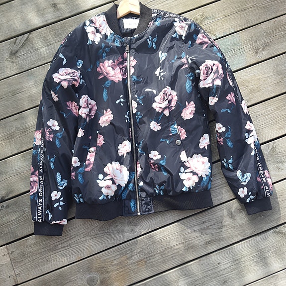 Product image 10 of 13