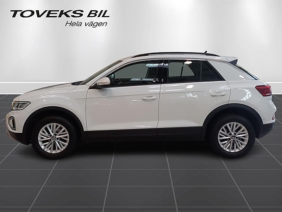 Volkswagen T-Roc 4 of 13