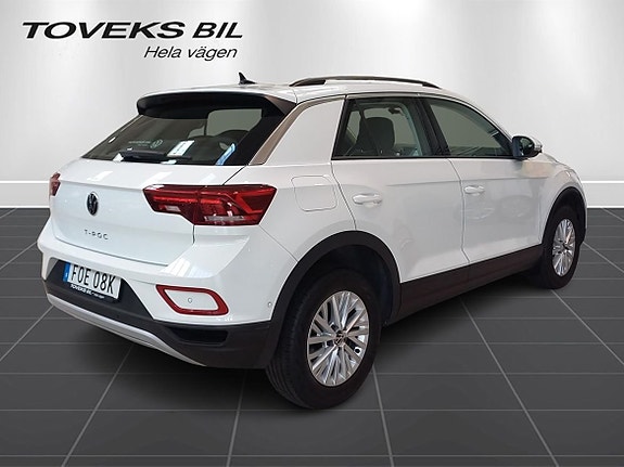 Volkswagen T-Roc 7 of 13