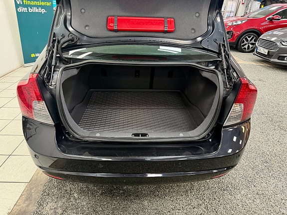 Volvo S40 13 of 21