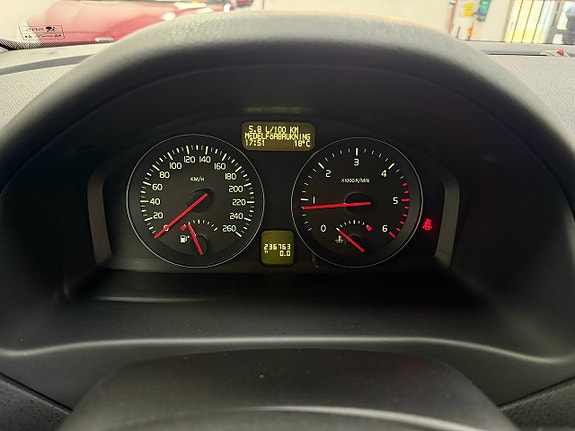 Volvo S40 9 of 21