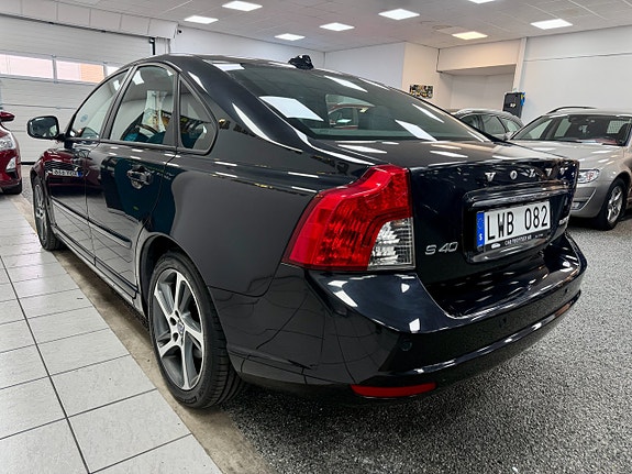 Volvo S40 3 of 21