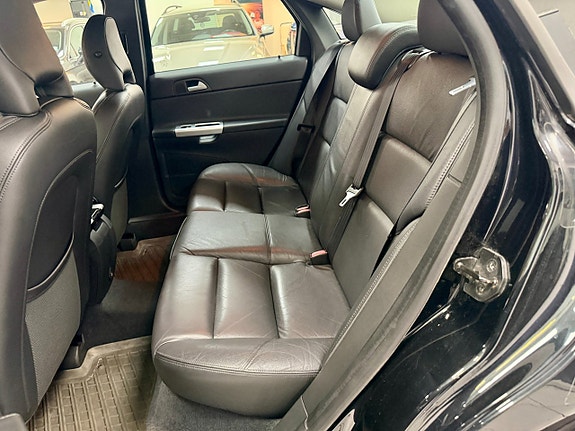 Volvo S40 12 of 21