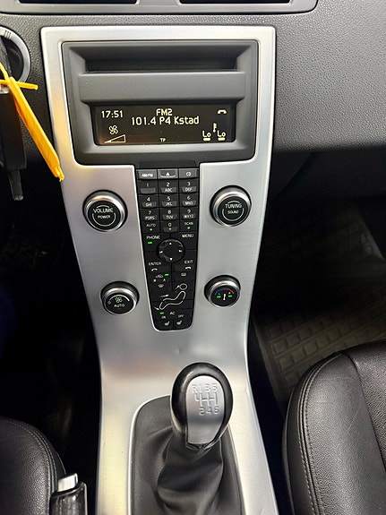Volvo S40 10 of 21