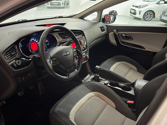 Kia Ceed 9 of 18