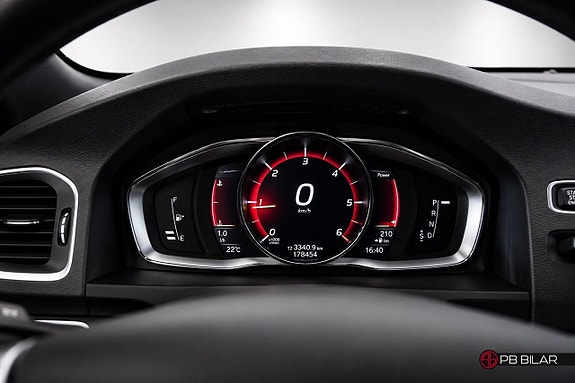 Volvo S60 18 of 26