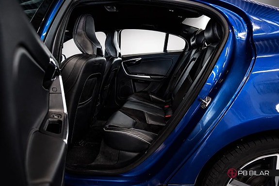 Volvo S60 12 of 26