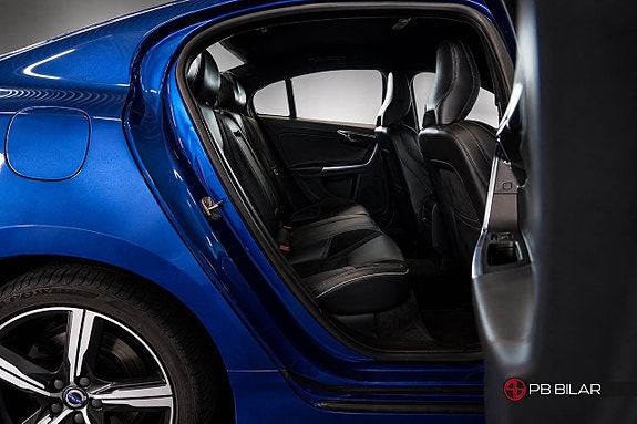 Volvo S60 17 of 26