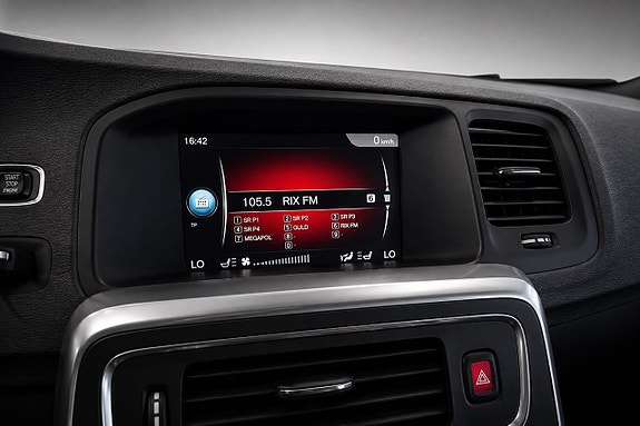 Volvo S60 21 of 26