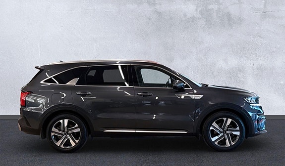 Kia Sorento 4 of 14