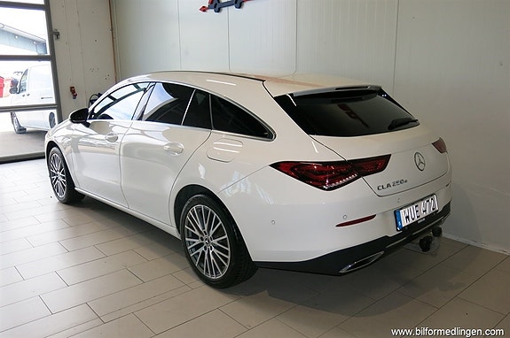 Mercedes-Benz CLA250 e 5 of 16