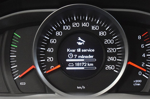 Volvo V60 12 of 20
