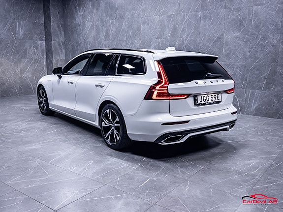 Volvo V60 5 of 5