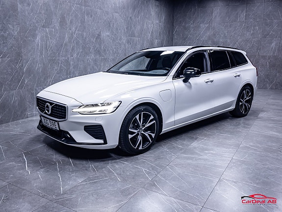 Volvo V60 3 of 5
