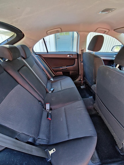 Mitsubishi Lancer 4 of 4