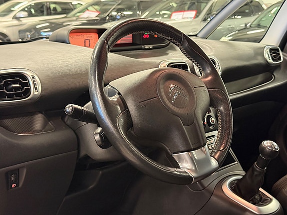 Citroen C3 Picasso 13 of 23