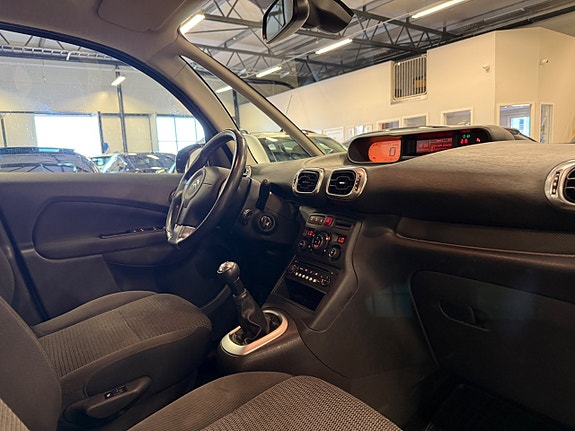 Citroen C3 Picasso 15 of 23