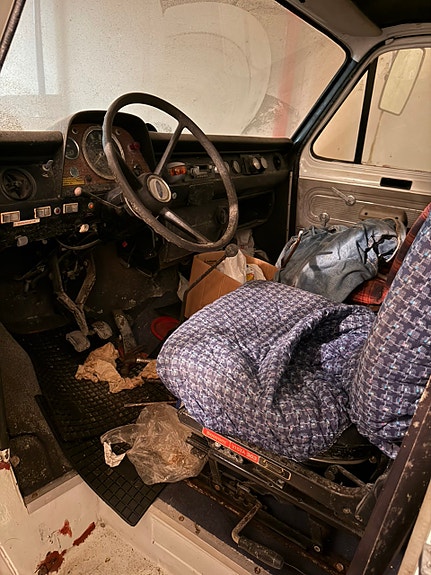 Ford Transit 2 of 10