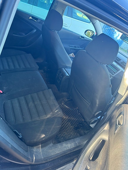 Volkswagen Passat 6 of 6