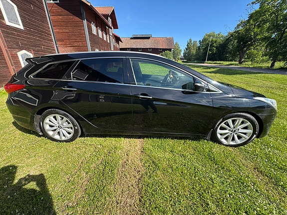 Hyundai i40 3 of 9