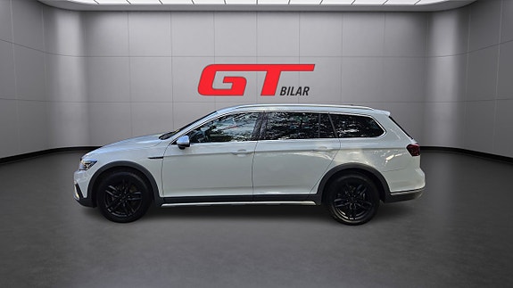 Volkswagen Passat Alltrack 4 of 20