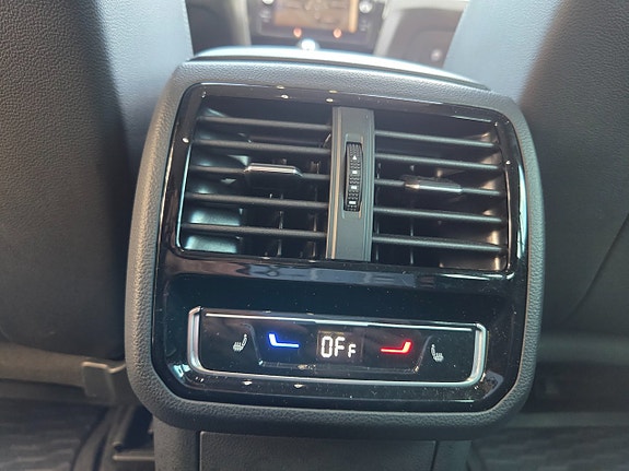 Volkswagen Passat Alltrack 18 of 20