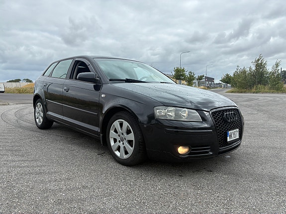 Audi A3 2 of 9