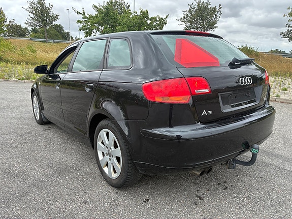 Audi A3 3 of 9