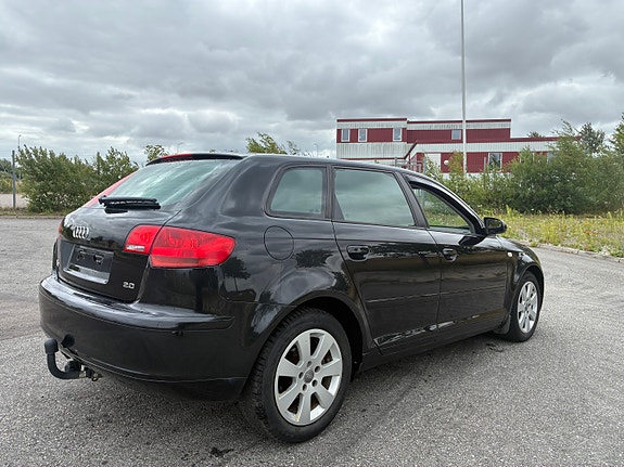 Audi A3 4 of 9