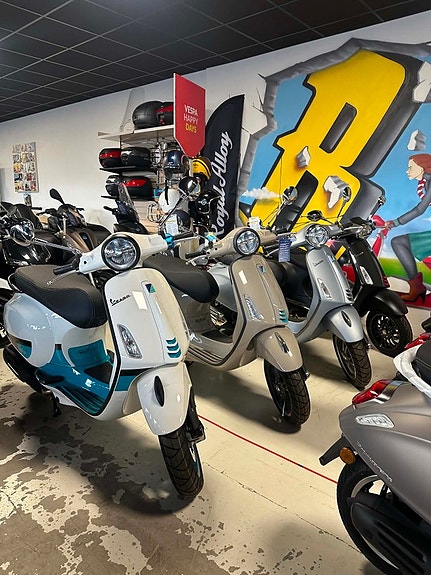 Piaggio Omgående Lev! Vespa 50, Vespa 310; MP3 310, MP3 530, 4 of 8