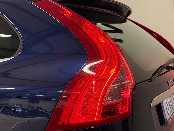 Volvo XC60 5 of 20