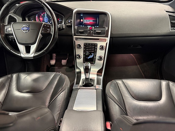 Volvo XC60 18 of 20