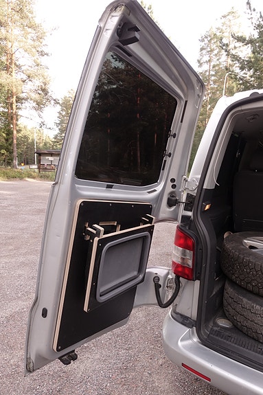Volkswagen Caravelle 14 of 21