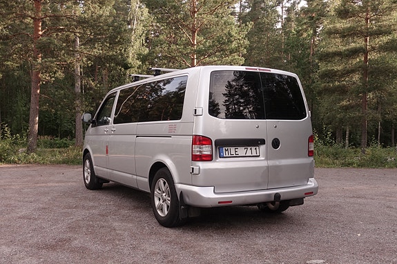 Volkswagen Caravelle 4 of 21