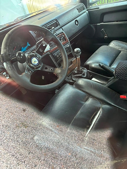 Volvo 740 2 of 7