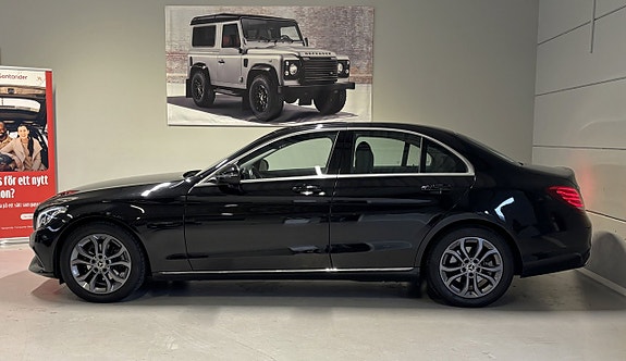 Mercedes-Benz C180 7 of 28