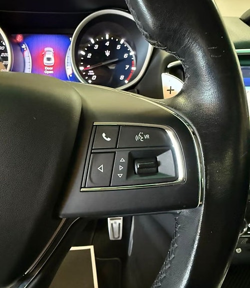 Maserati Ghibli 13 of 16