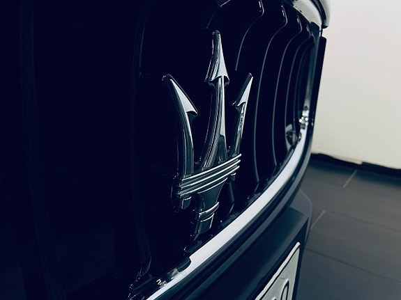 Maserati Ghibli 19 of 23
