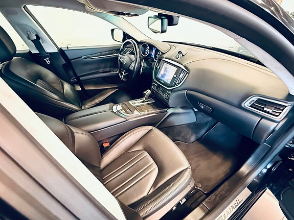 Maserati Ghibli 7 of 16
