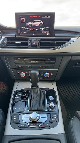Audi A6 allroad 10 of 12